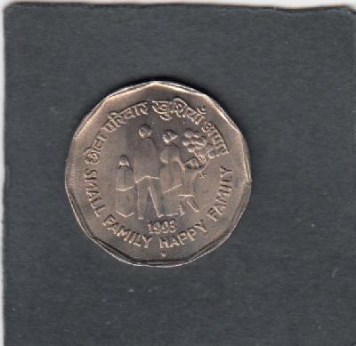 Beschrijving: 2 Rupees FAMILY